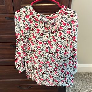 Long sleeve old navy shirt